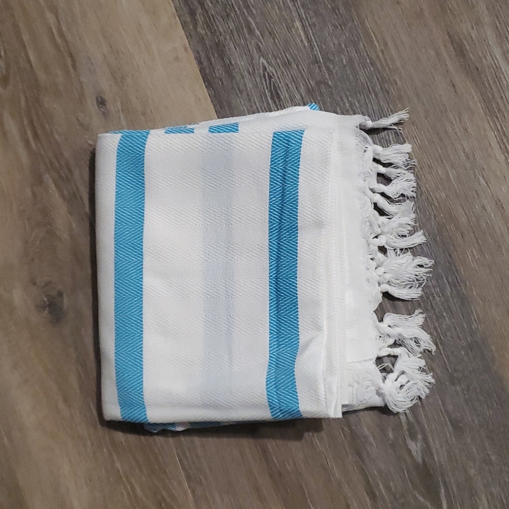 Linum 💯 cotton Turkish Towel NEW